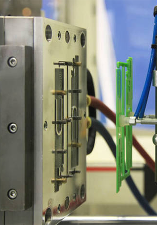 �������ھ���ģ�߼ӹ����׷���Щ����